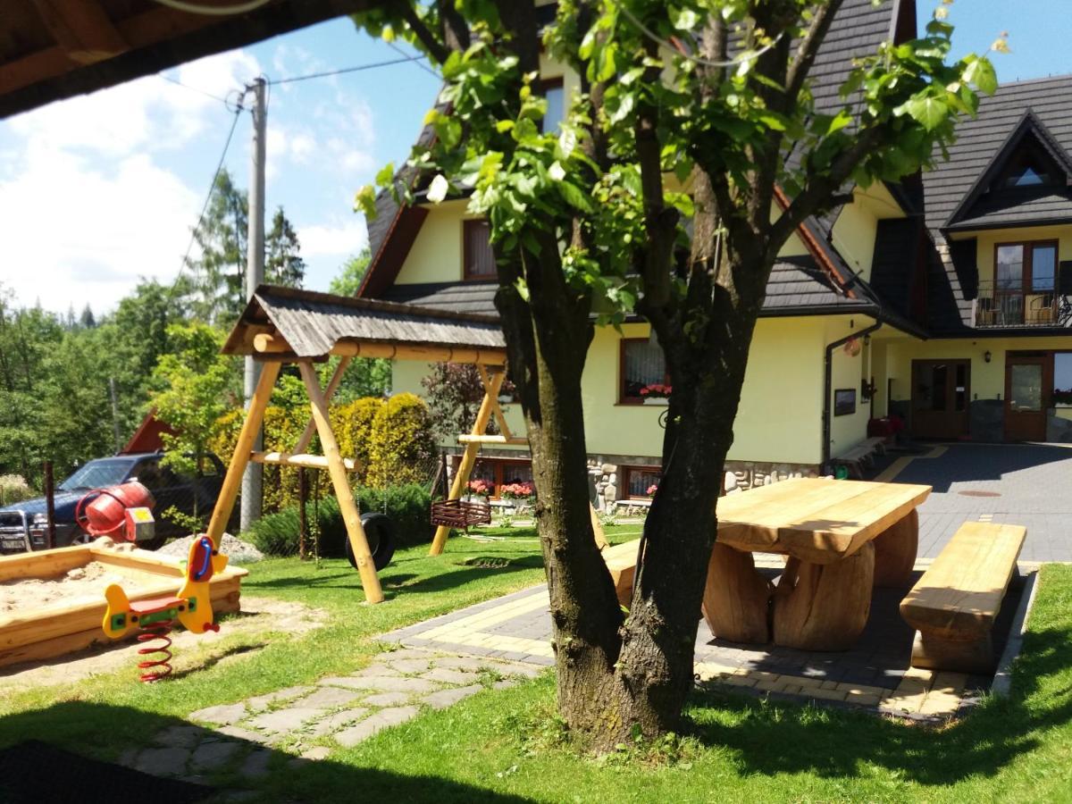 Pokoje Goscinne Staszelowka Ciche Małe المظهر الخارجي الصورة